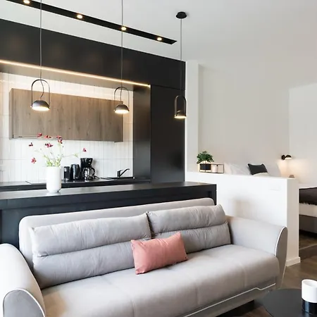 Voda Luxury #501 - Acropolis View Rooftop Apartment